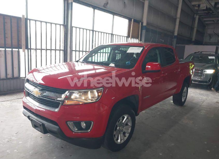 Photo 2 of 2019 Chevrolet Colorado LT (VIN 1GCGSCEN6K1170374)