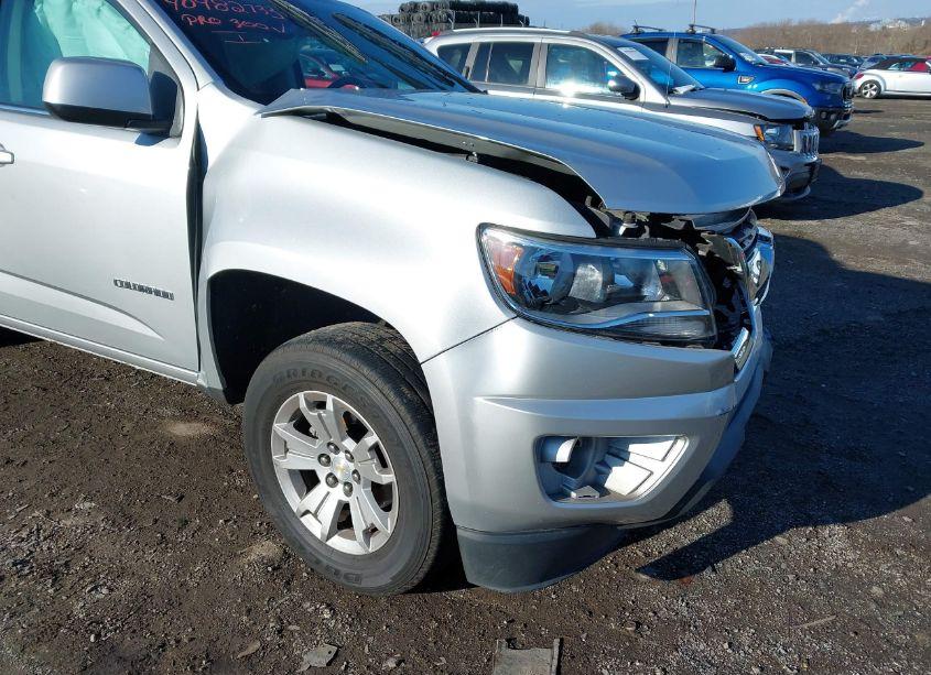 Photo 6 of 2020 Chevrolet Colorado 2WD SHORT BOX LT (VIN 1GCGSCEN6L1117918)