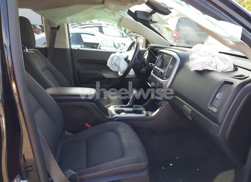 Photo 5 of 2018 Chevrolet Colorado LT (VIN 1GCGSCEN7J1263645)