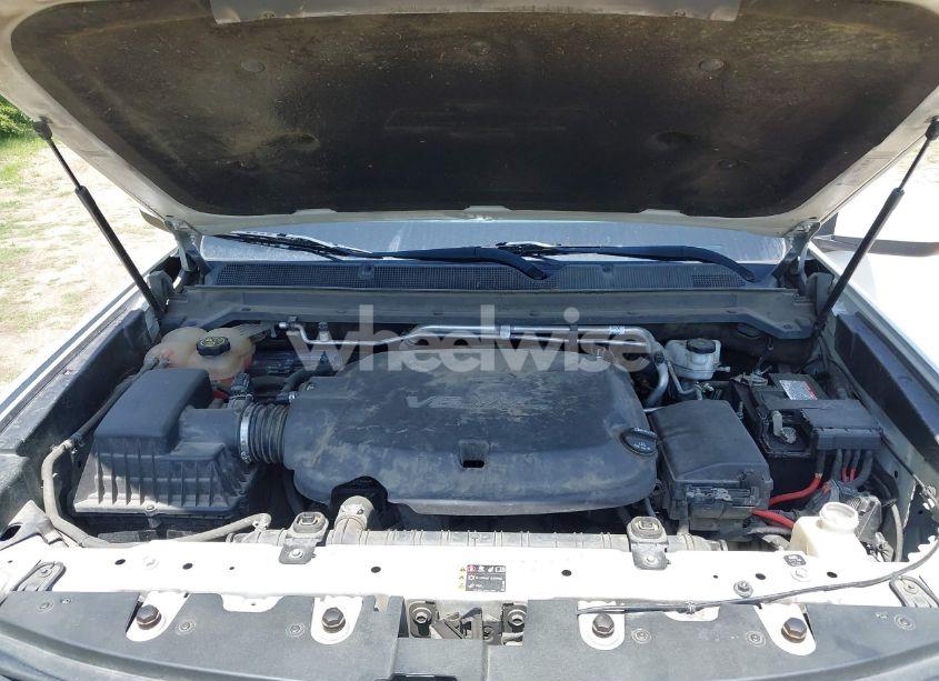 Photo 10 of 2019 Chevrolet Colorado LT (VIN 1GCGSCEN7K1104111)