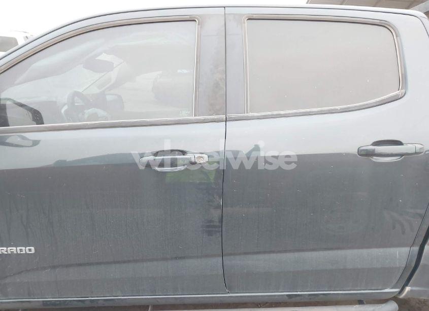 Photo 14 of 2018 Chevrolet Colorado LT (VIN 1GCGSCEN8J1241704)