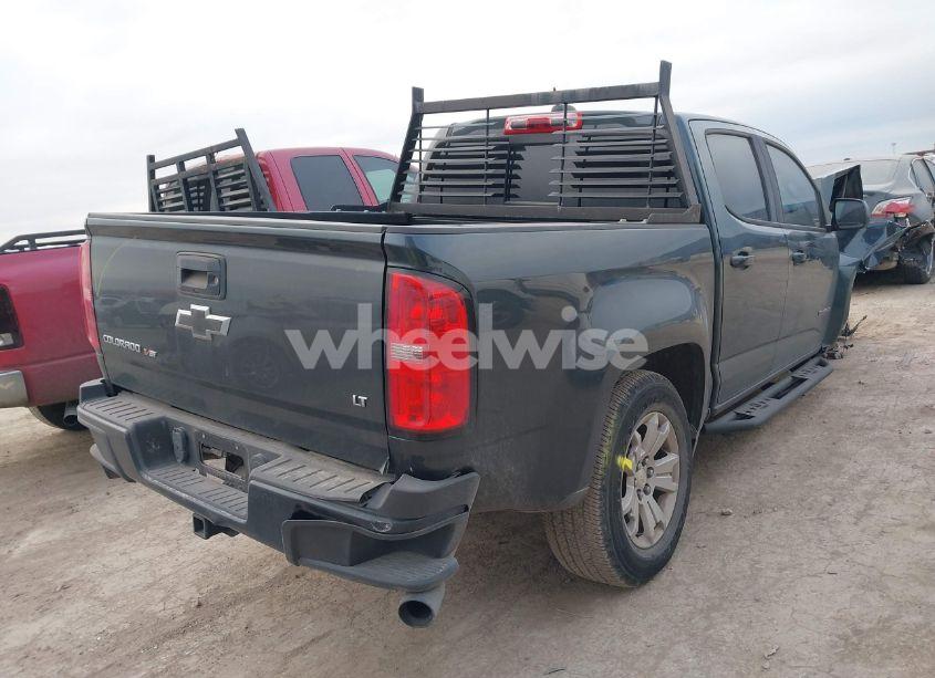 Photo 4 of 2018 Chevrolet Colorado LT (VIN 1GCGSCEN8J1241704)