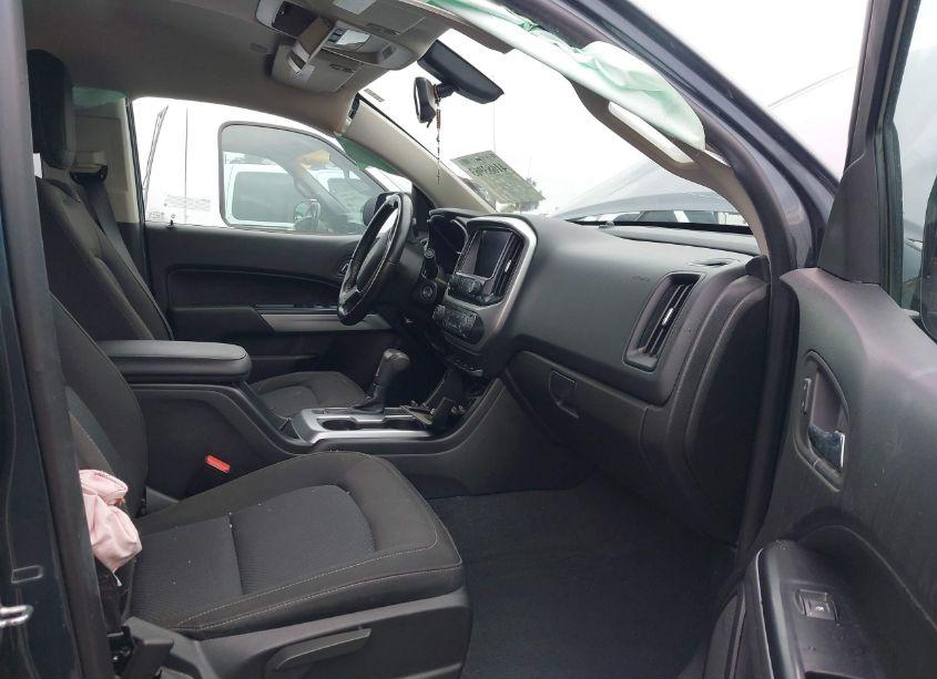 Photo 5 of 2019 Chevrolet Colorado LT (VIN 1GCGSCEN8K1360239)