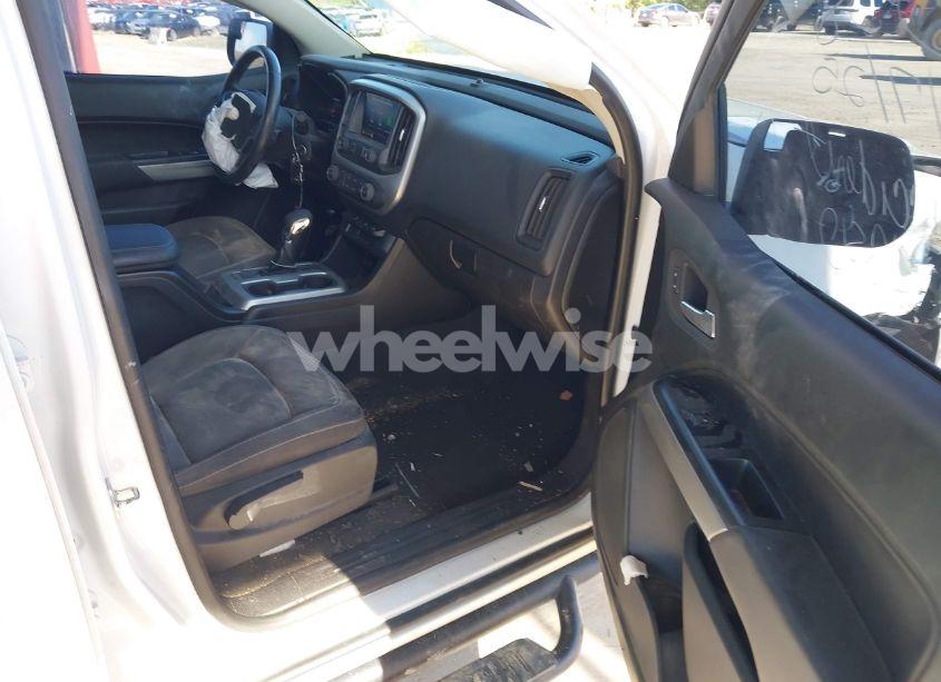 Photo 5 of 2022 Chevrolet Colorado 2WD SHORT BOX LT (VIN 1GCGSCEN8N1212483)