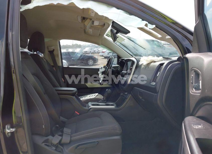 Photo 5 of 2017 Chevrolet Colorado LT (VIN 1GCGSCEN9H1300608)