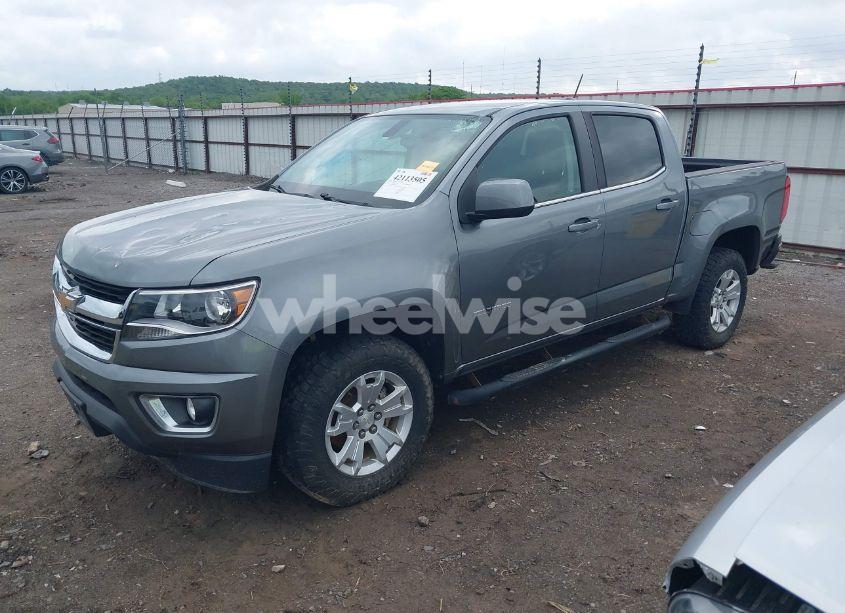 Photo 2 of 2018 Chevrolet Colorado LT (VIN 1GCGSCEN9J1119515)