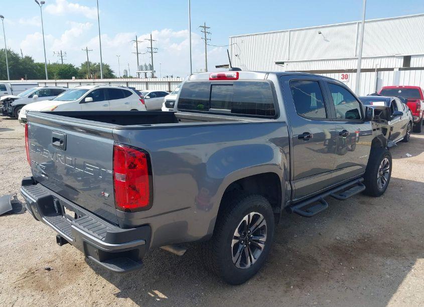 Photo 4 of 2021 Chevrolet Colorado 2WD SHORT BOX Z71 (VIN 1GCGSDEN1M1108275)