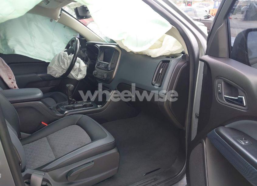 Photo 5 of 2021 Chevrolet Colorado 2WD SHORT BOX Z71 (VIN 1GCGSDEN2M1190422)