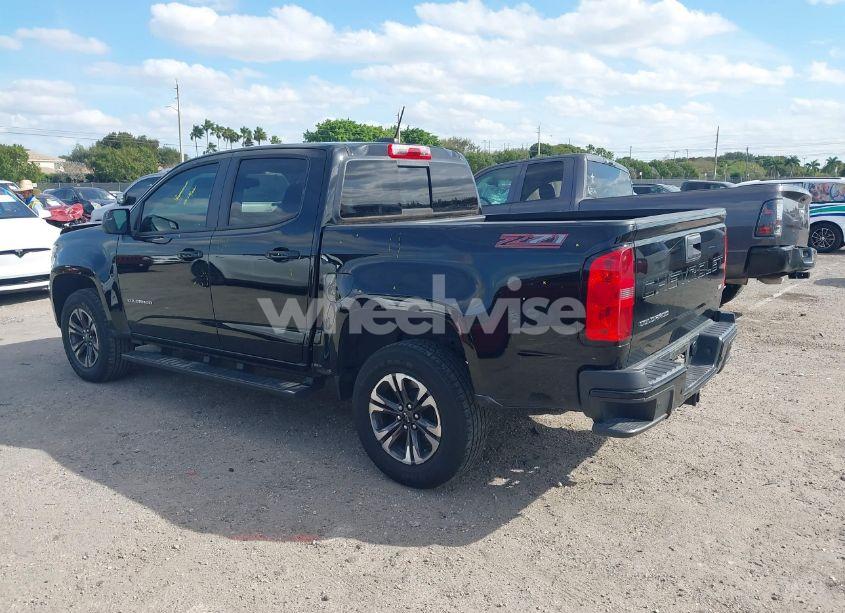 Photo 3 of 2021 Chevrolet Colorado 2WD SHORT BOX Z71 (VIN 1GCGSDEN3M1132058)
