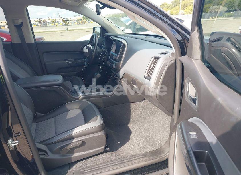 Photo 5 of 2021 Chevrolet Colorado 2WD SHORT BOX Z71 (VIN 1GCGSDEN3M1132058)