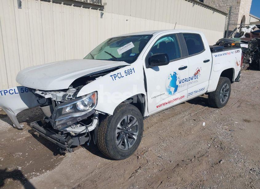 Photo 2 of 2022 Chevrolet Colorado 2WD SHORT BOX Z71 (VIN 1GCGSDEN7N1247036)