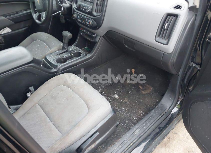 Photo 5 of 2015 Chevrolet Colorado WT (VIN 1GCGTAE38F1224537)