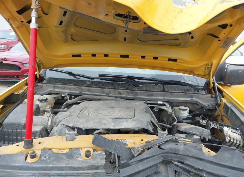 Photo 10 of 2016 Chevrolet Colorado WT (VIN 1GCGTBE31G1206565)