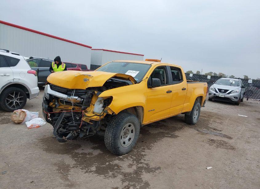 Photo 2 of 2016 Chevrolet Colorado WT (VIN 1GCGTBE31G1206565)