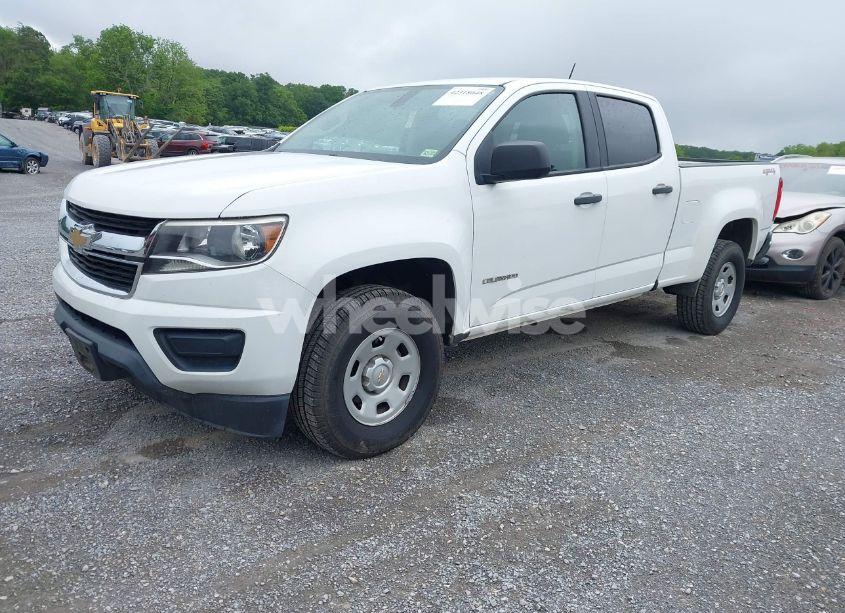 Photo 2 of 2016 Chevrolet Colorado WT (VIN 1GCGTBE31G1276938)