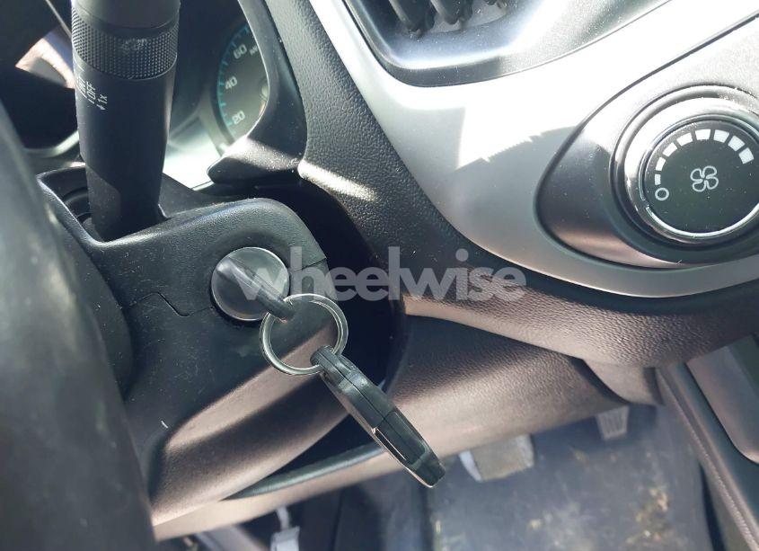 Photo 11 of 2015 Chevrolet Colorado LT (VIN 1GCGTBE36F1125107)