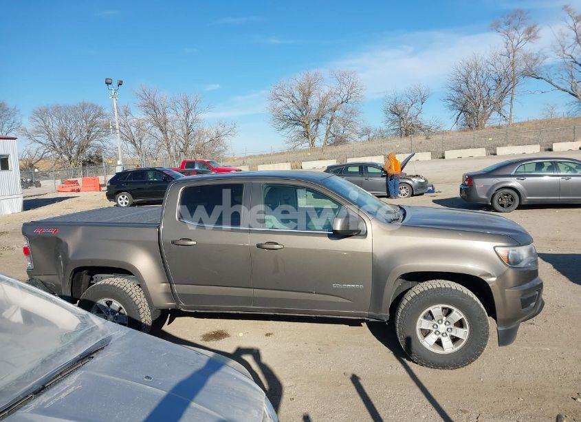 Photo 13 of 2016 Chevrolet Colorado WT (VIN 1GCGTBE39G1310334)