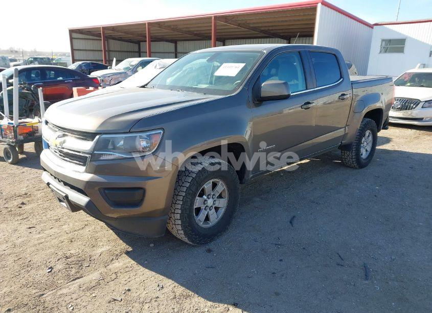 Photo 2 of 2016 Chevrolet Colorado WT (VIN 1GCGTBE39G1310334)