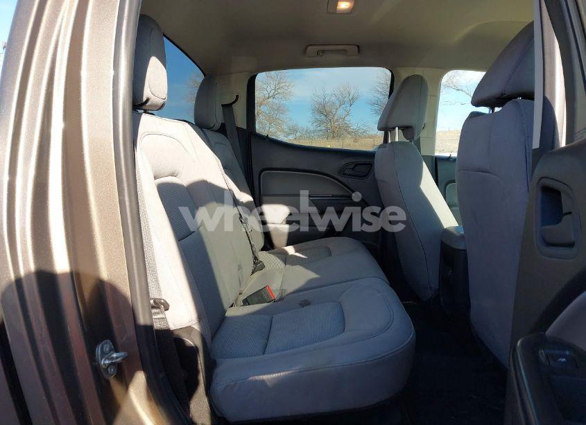 Photo 8 of 2016 Chevrolet Colorado WT (VIN 1GCGTBE39G1310334)