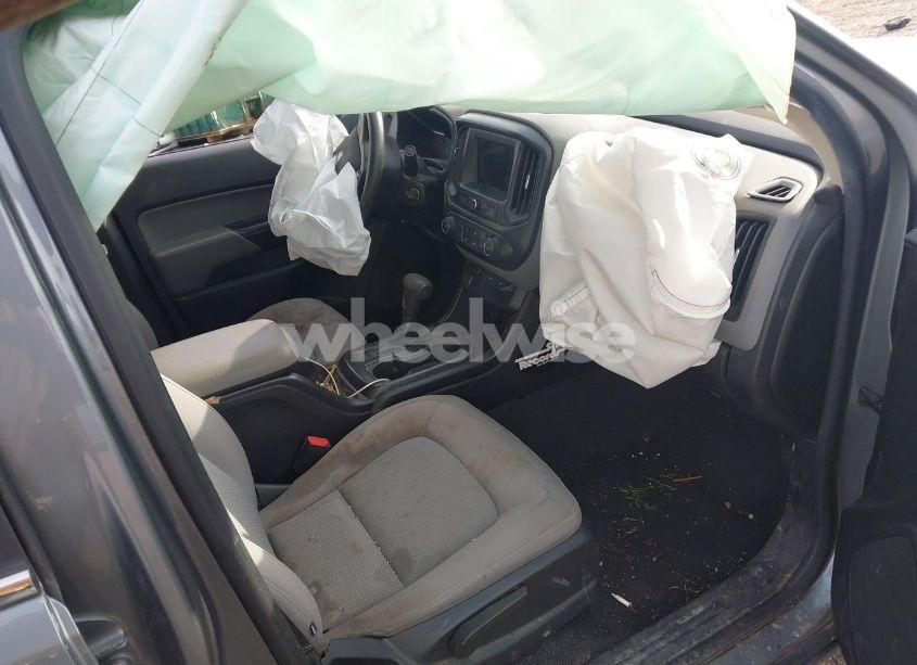 Photo 5 of 2019 Chevrolet Colorado WT (VIN 1GCGTBEN0K1266296)