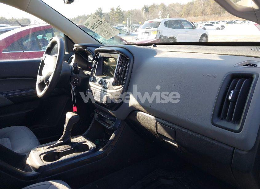 Photo 5 of 2019 Chevrolet Colorado WT (VIN 1GCGTBEN0K1356113)