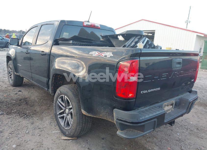 Photo 3 of 2021 Chevrolet Colorado 4WD SHORT BOX WT (VIN 1GCGTBEN0M1143701)