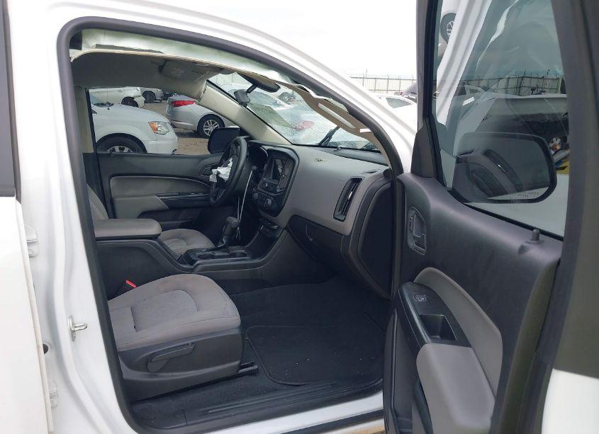 Photo 5 of 2019 Chevrolet Colorado WT (VIN 1GCGTBEN3K1176463)