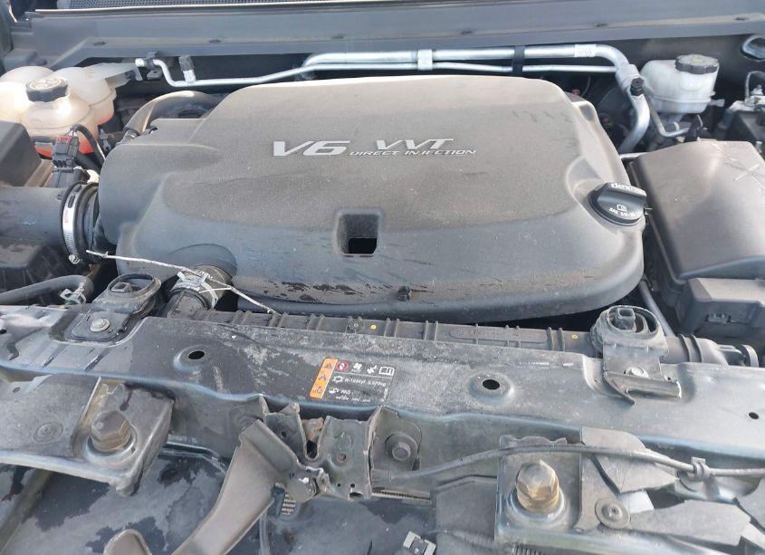 Photo 10 of 2019 Chevrolet Colorado WT (VIN 1GCGTBEN4K1116773)