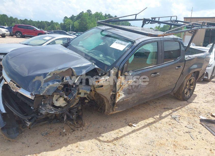 Photo 2 of 2017 Chevrolet Colorado WT (VIN 1GCGTBEN5H1309829)