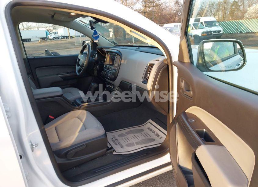 Photo 5 of 2021 Chevrolet Colorado 4WD LONG BOX WT (VIN 1GCGTBEN5M1146688)