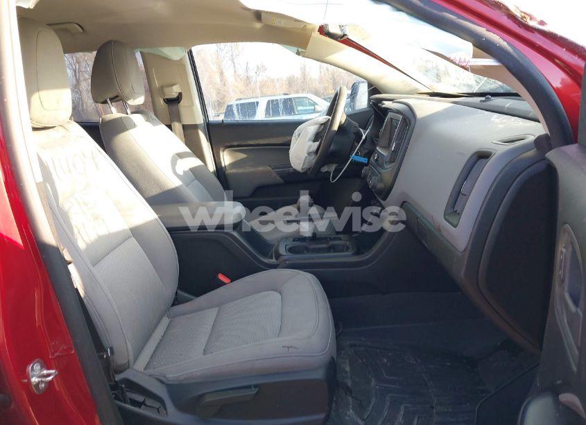 Photo 5 of 2021 Chevrolet Colorado 4WD SHORT BOX WT (VIN 1GCGTBEN6M1217560)