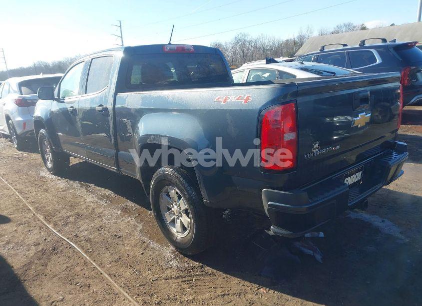 Photo 3 of 2019 Chevrolet Colorado WT (VIN 1GCGTBEN7K1121627)