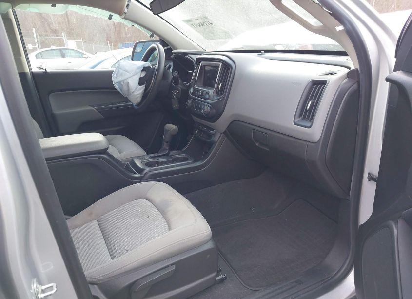 Photo 5 of 2019 Chevrolet Colorado WT (VIN 1GCGTBEN7K1196022)