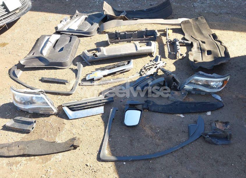 Photo 12 of 2019 Chevrolet Colorado WT (VIN 1GCGTBEN9K1249836)