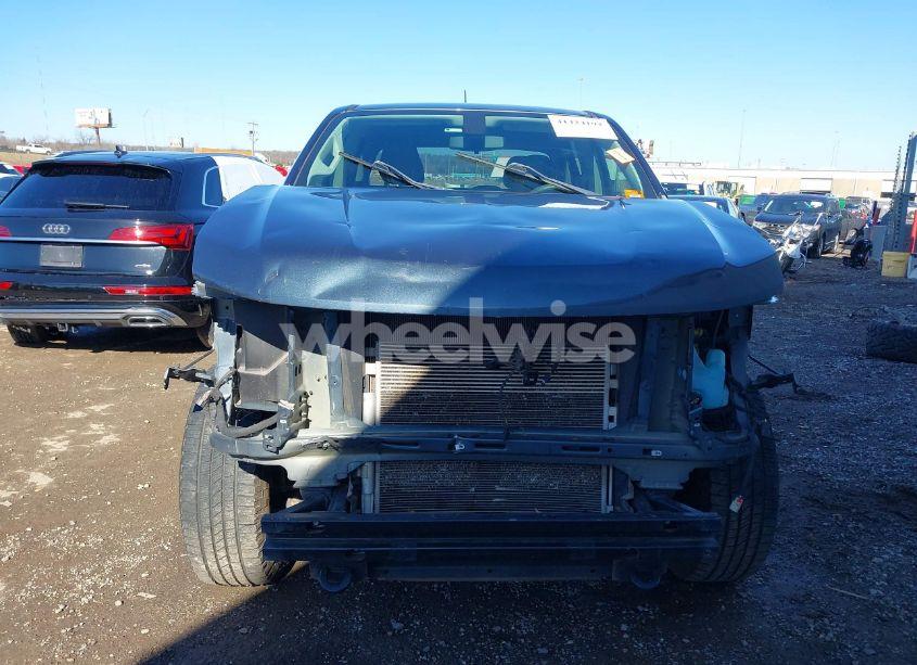 Photo 13 of 2019 Chevrolet Colorado WT (VIN 1GCGTBEN9K1249836)