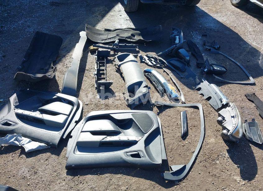 Photo 18 of 2019 Chevrolet Colorado WT (VIN 1GCGTBEN9K1249836)