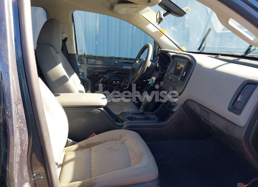 Photo 5 of 2019 Chevrolet Colorado WT (VIN 1GCGTBEN9K1249836)