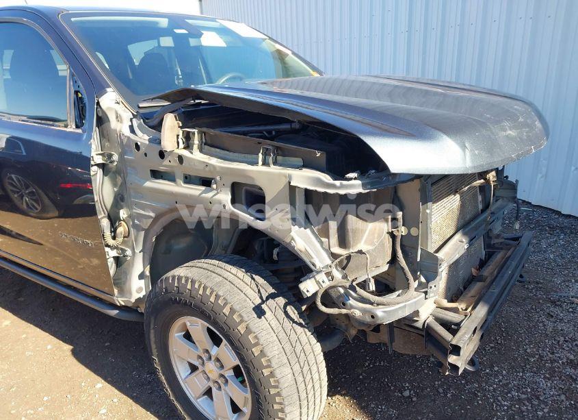 Photo 6 of 2019 Chevrolet Colorado WT (VIN 1GCGTBEN9K1249836)