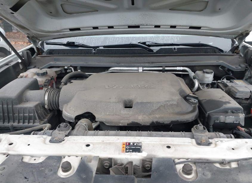 Photo 10 of 2019 Chevrolet Colorado WT (VIN 1GCGTBENXK1197410)