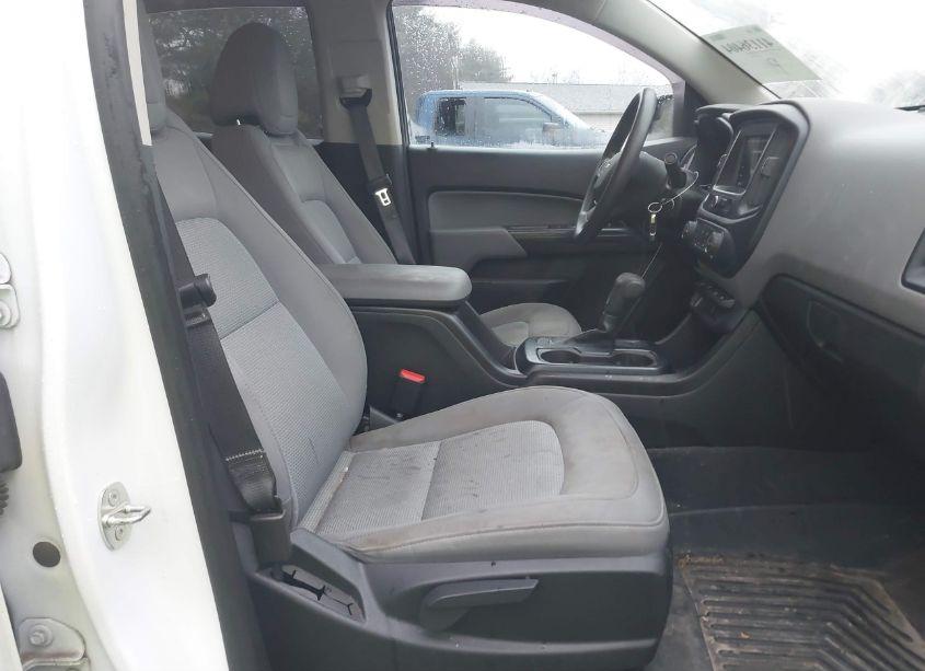 Photo 5 of 2019 Chevrolet Colorado WT (VIN 1GCGTBENXK1197410)