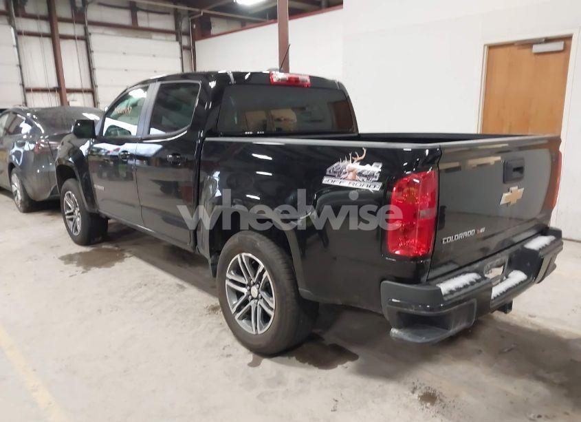 Photo 3 of 2019 Chevrolet Colorado WT (VIN 1GCGTBENXK1307436)