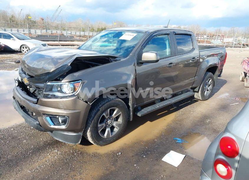 Photo 2 of 2015 Chevrolet Colorado Z71 (VIN 1GCGTCE31F1265801)