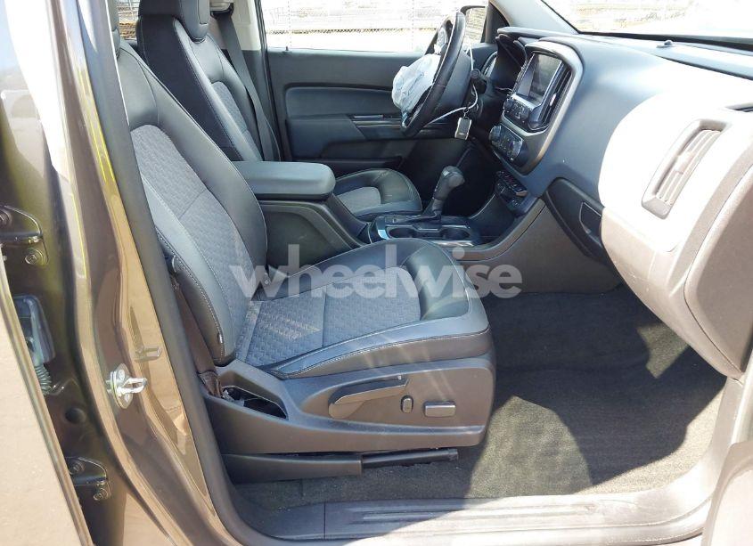 Photo 5 of 2015 Chevrolet Colorado Z71 (VIN 1GCGTCE31F1265801)