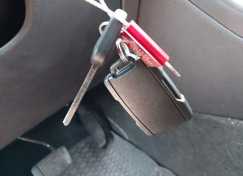 Photo 11 of 2016 Chevrolet Colorado LT (VIN 1GCGTCE31G1375913)