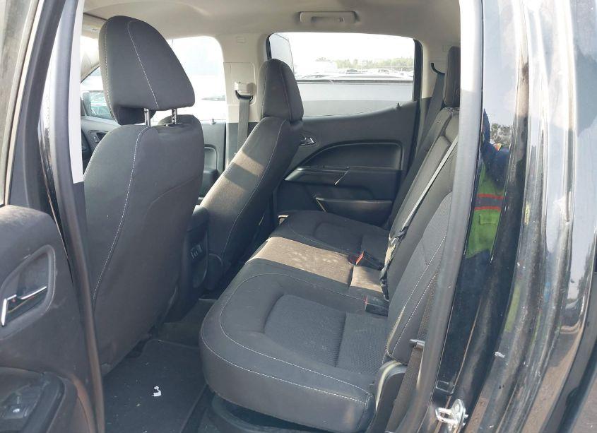 Photo 8 of 2016 Chevrolet Colorado LT (VIN 1GCGTCE31G1375913)