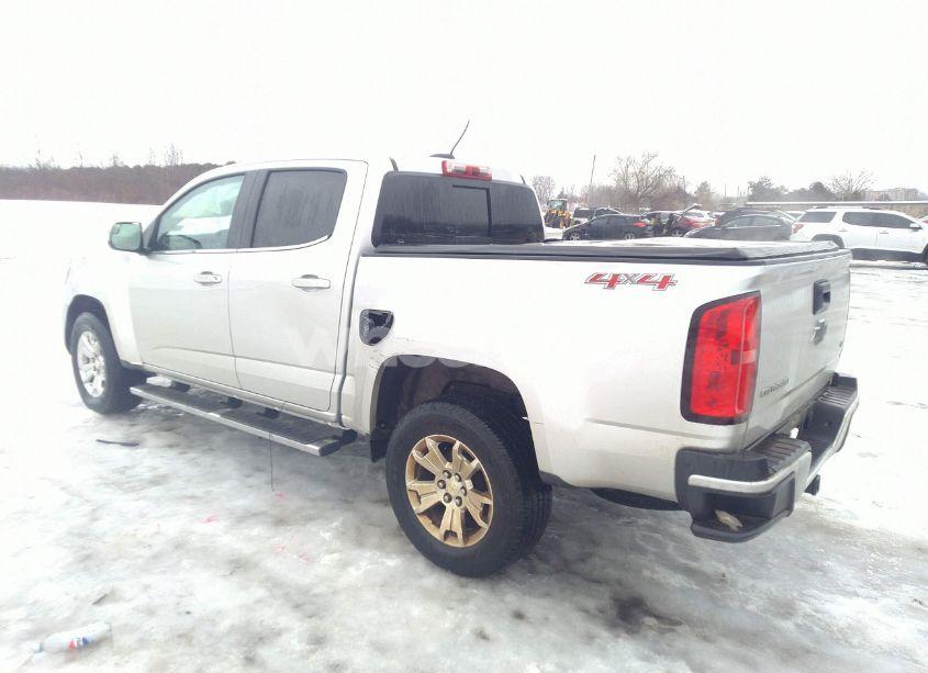 Photo 3 of 2016 Chevrolet Colorado LT (VIN 1GCGTCE33G1202233)