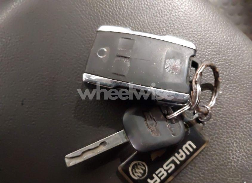 Photo 11 of 2015 Chevrolet Colorado Z71 (VIN 1GCGTCE35F1123564)