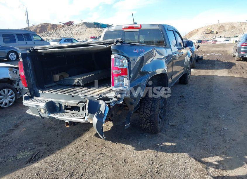 Photo 4 of 2016 Chevrolet Colorado LT (VIN 1GCGTCE35G1112467)