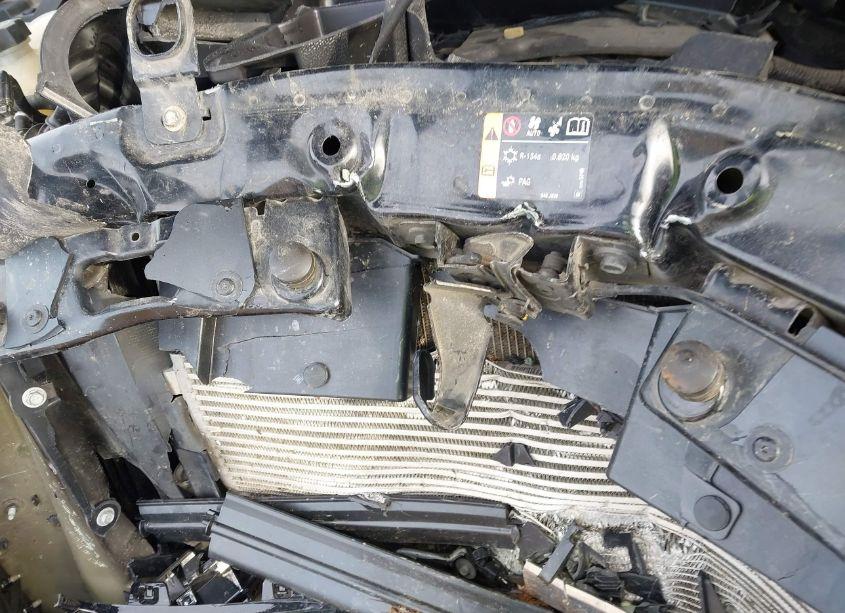 Photo 10 of 2016 Chevrolet Colorado LT (VIN 1GCGTCE36G1129701)