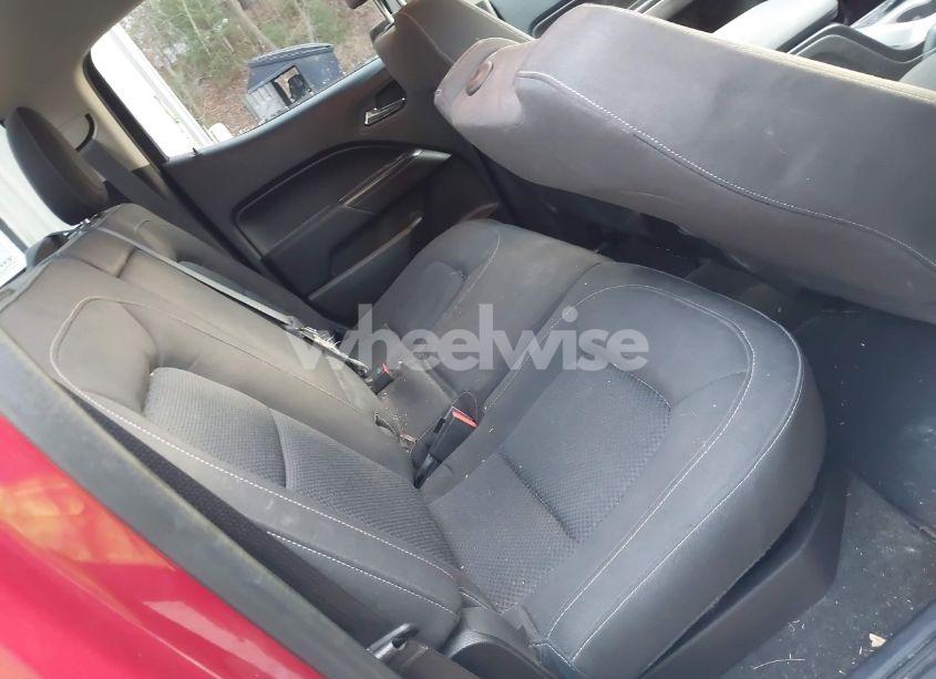 Photo 8 of 2016 Chevrolet Colorado LT (VIN 1GCGTCE37G1164070)